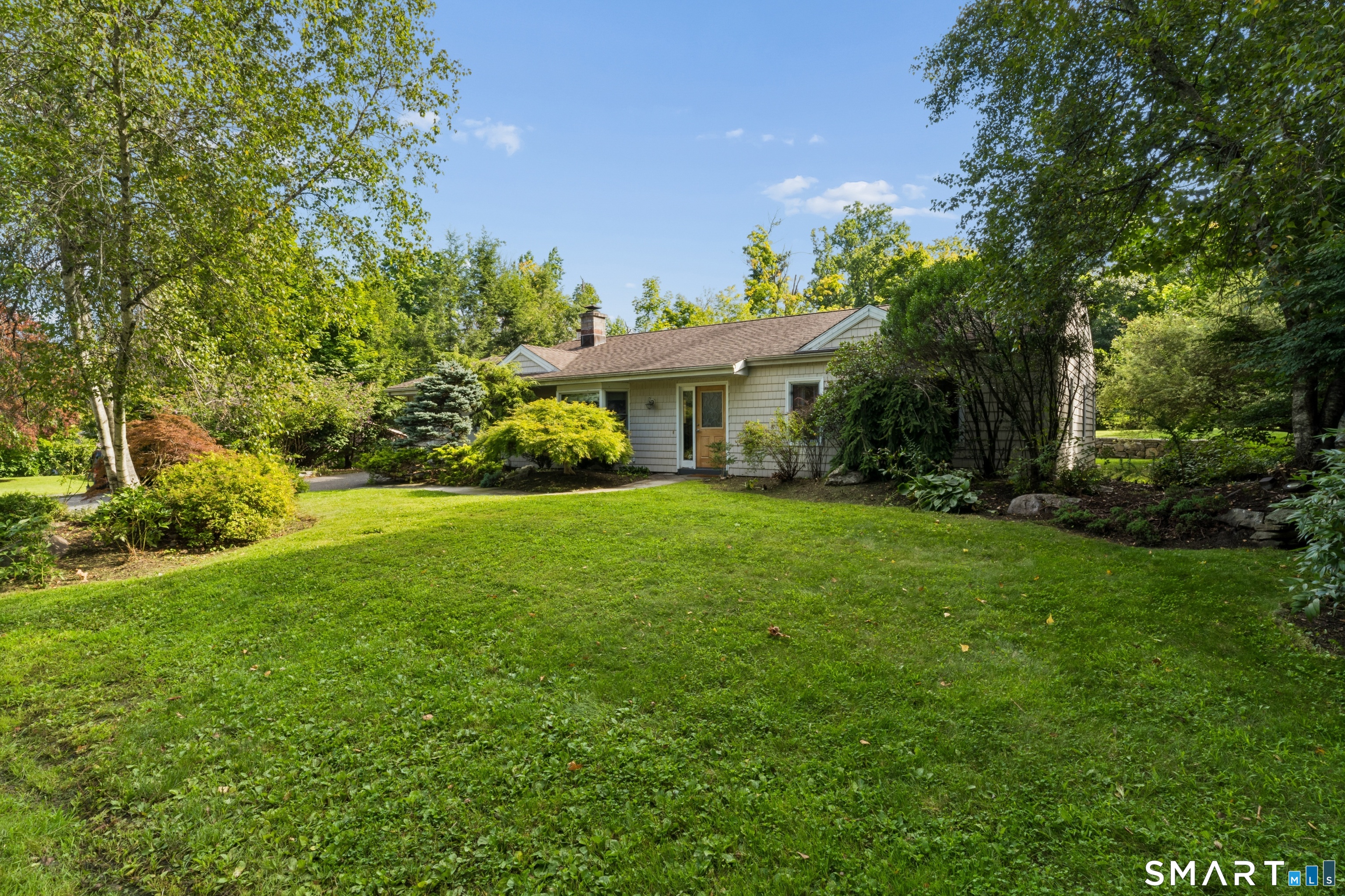 13 Allen Road Brookfield CT 06804