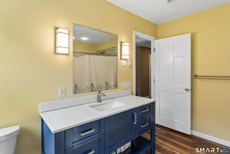 13 Allen Road Brookfield CT 06804