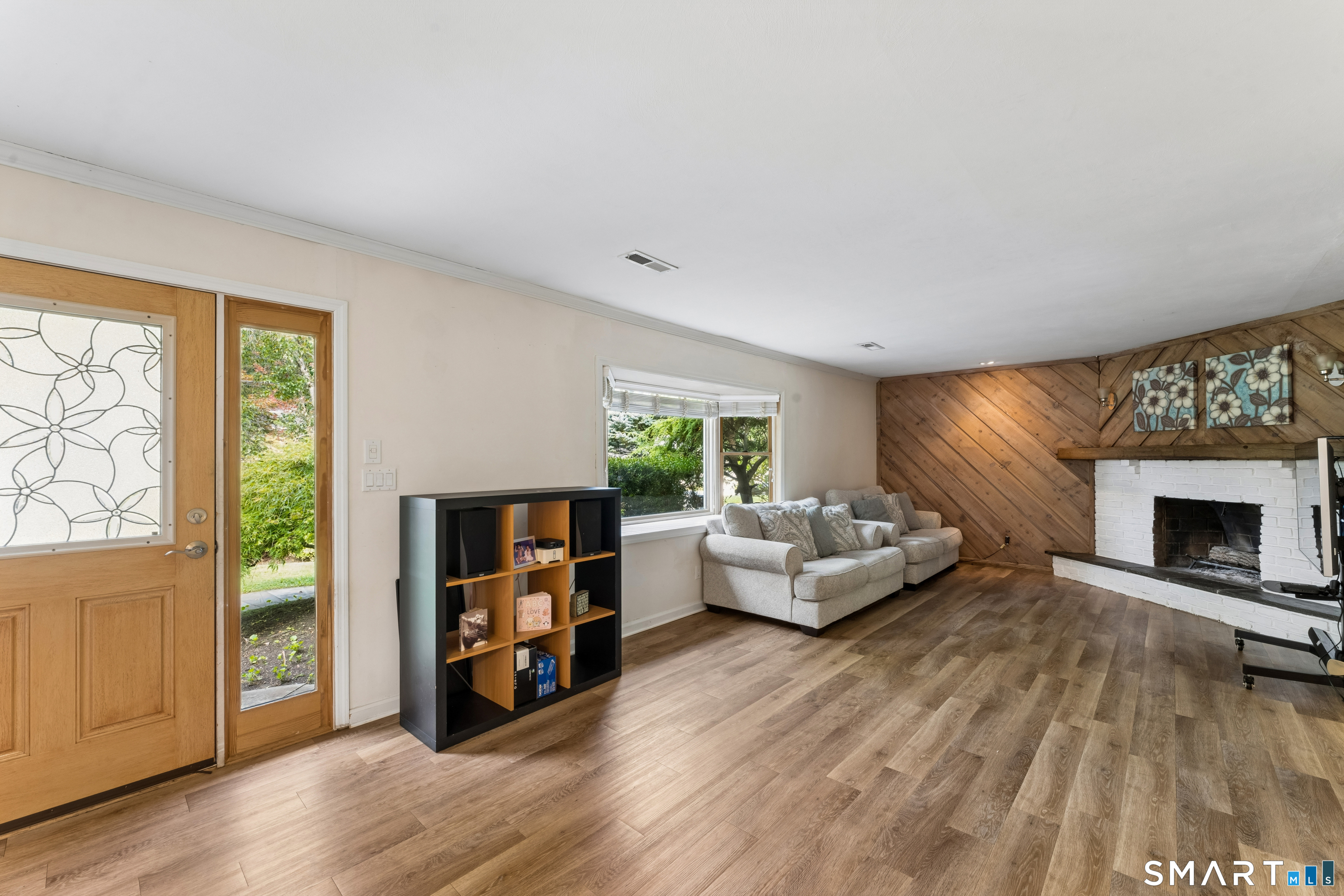 13 Allen Road Brookfield CT 06804