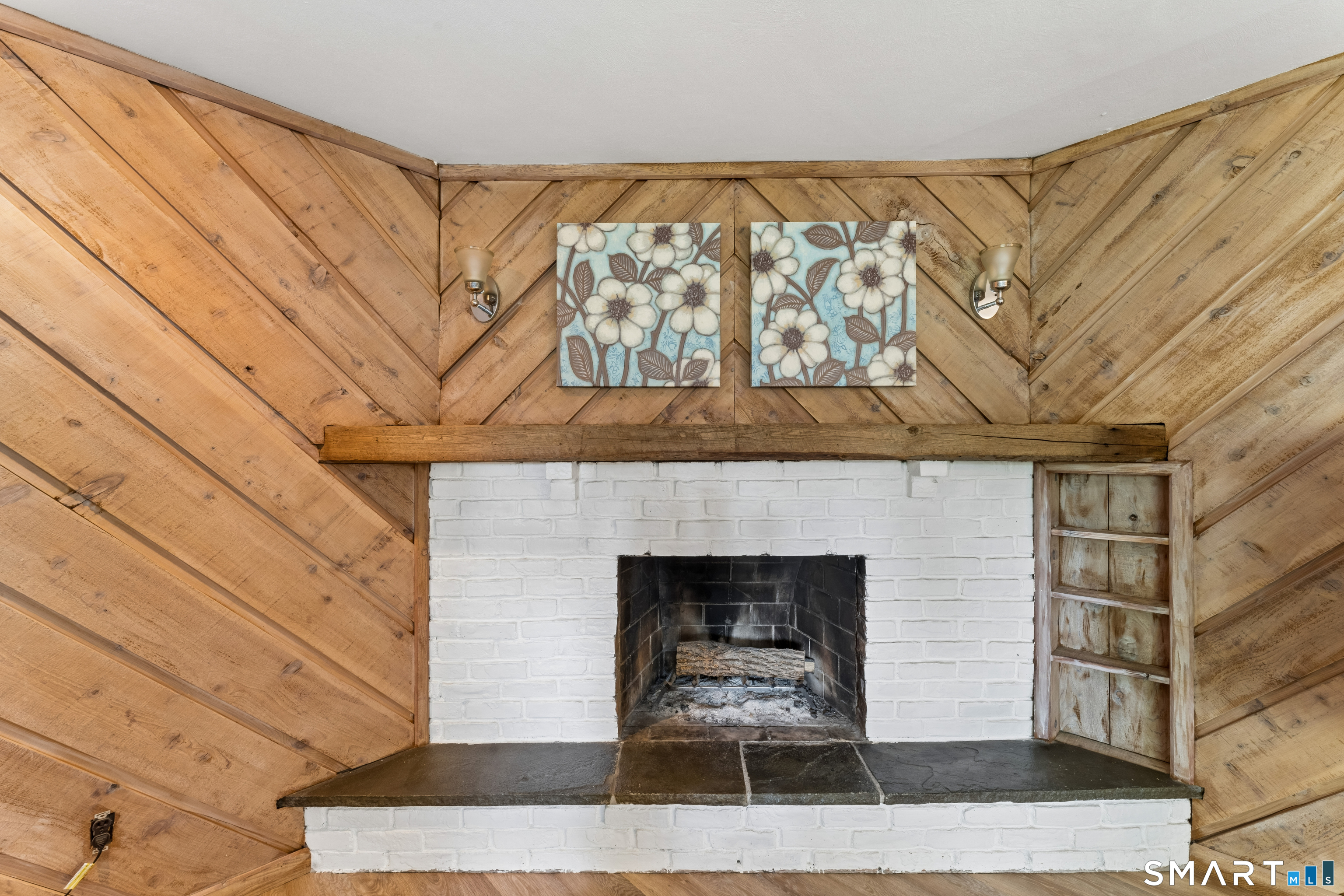 13 Allen Road Brookfield CT 06804