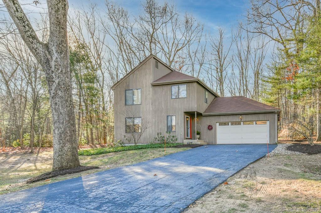 17 Fawnbrook Lane Simsbury CT 06070