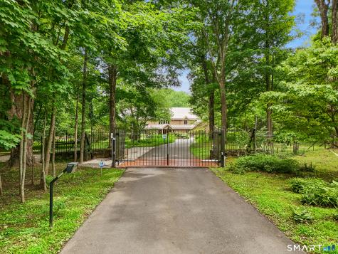 30 Oenoke Lane New Canaan CT 06840