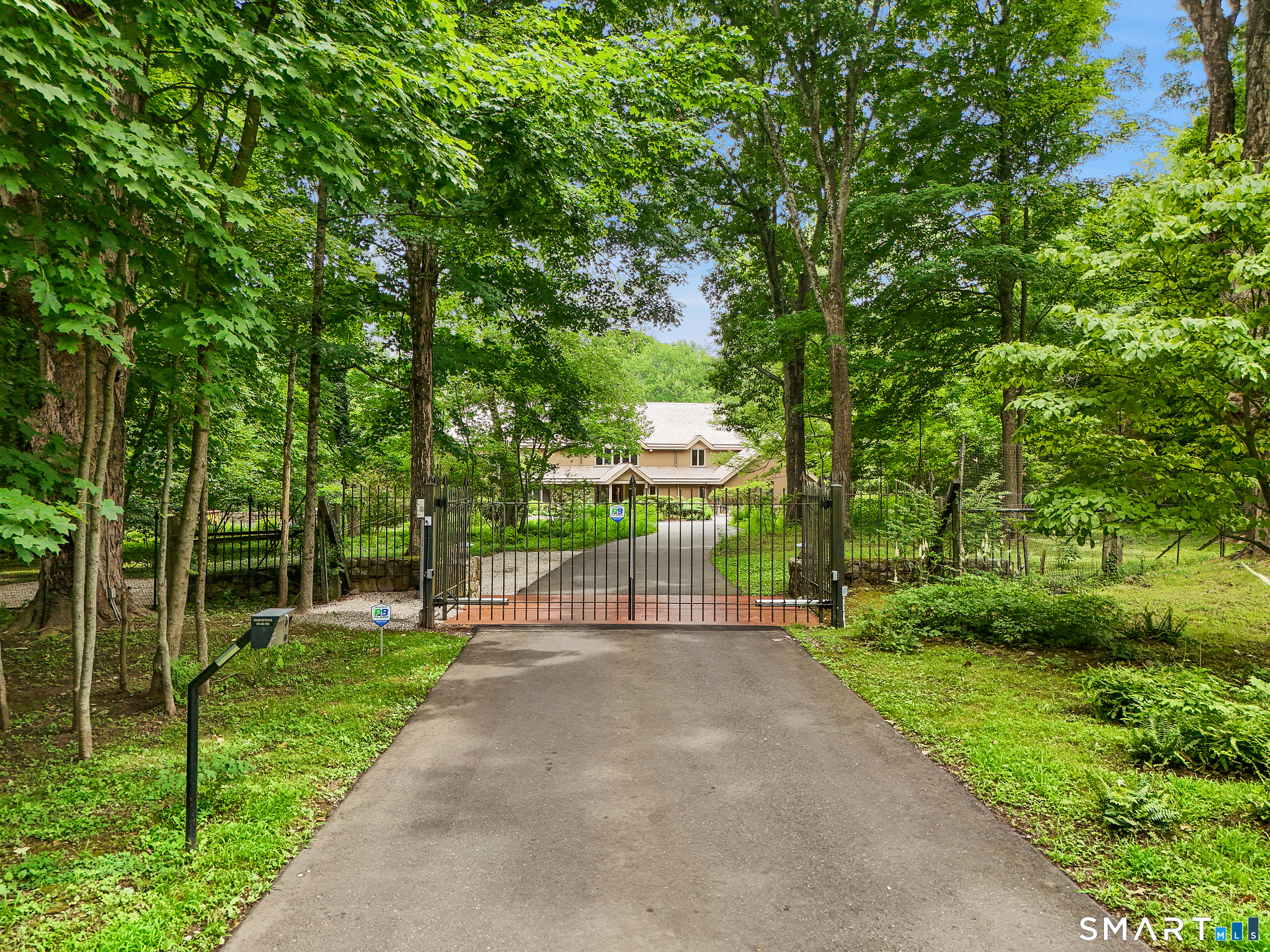 30 Oenoke Lane New Canaan CT 06840