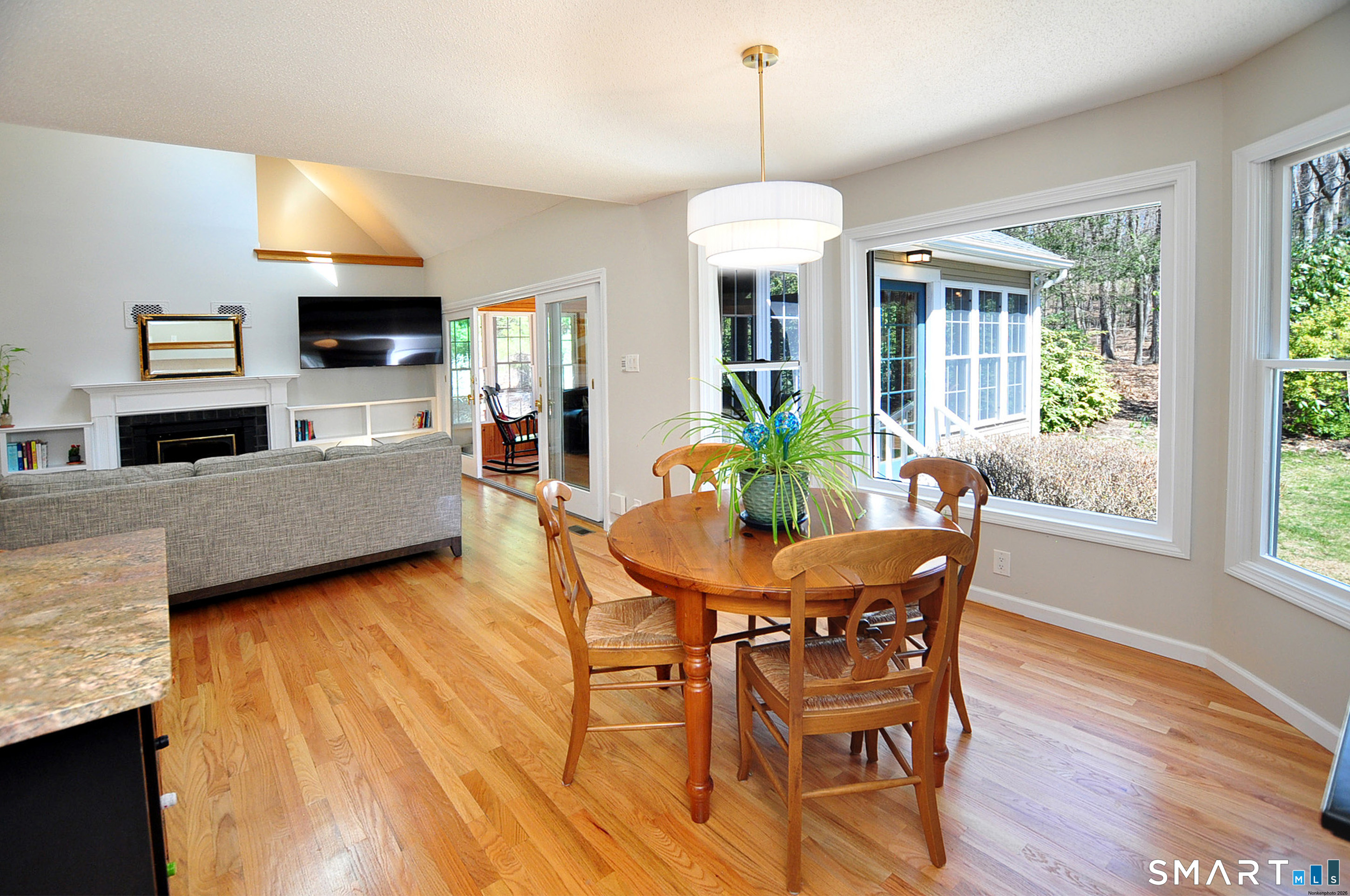 98 Andrew Drive Canton CT 06019