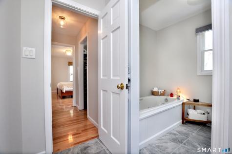 98 Andrew Drive Canton CT 06019