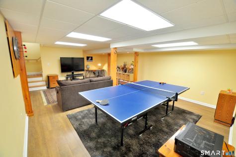 98 Andrew Drive Canton CT 06019