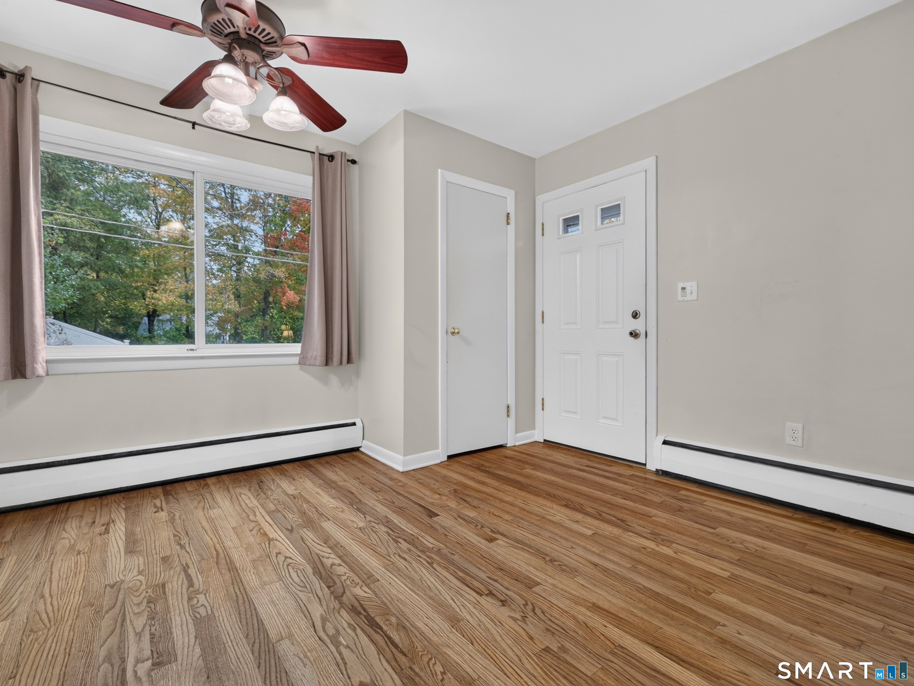 32 Bushy Hill Road Essex CT 06442