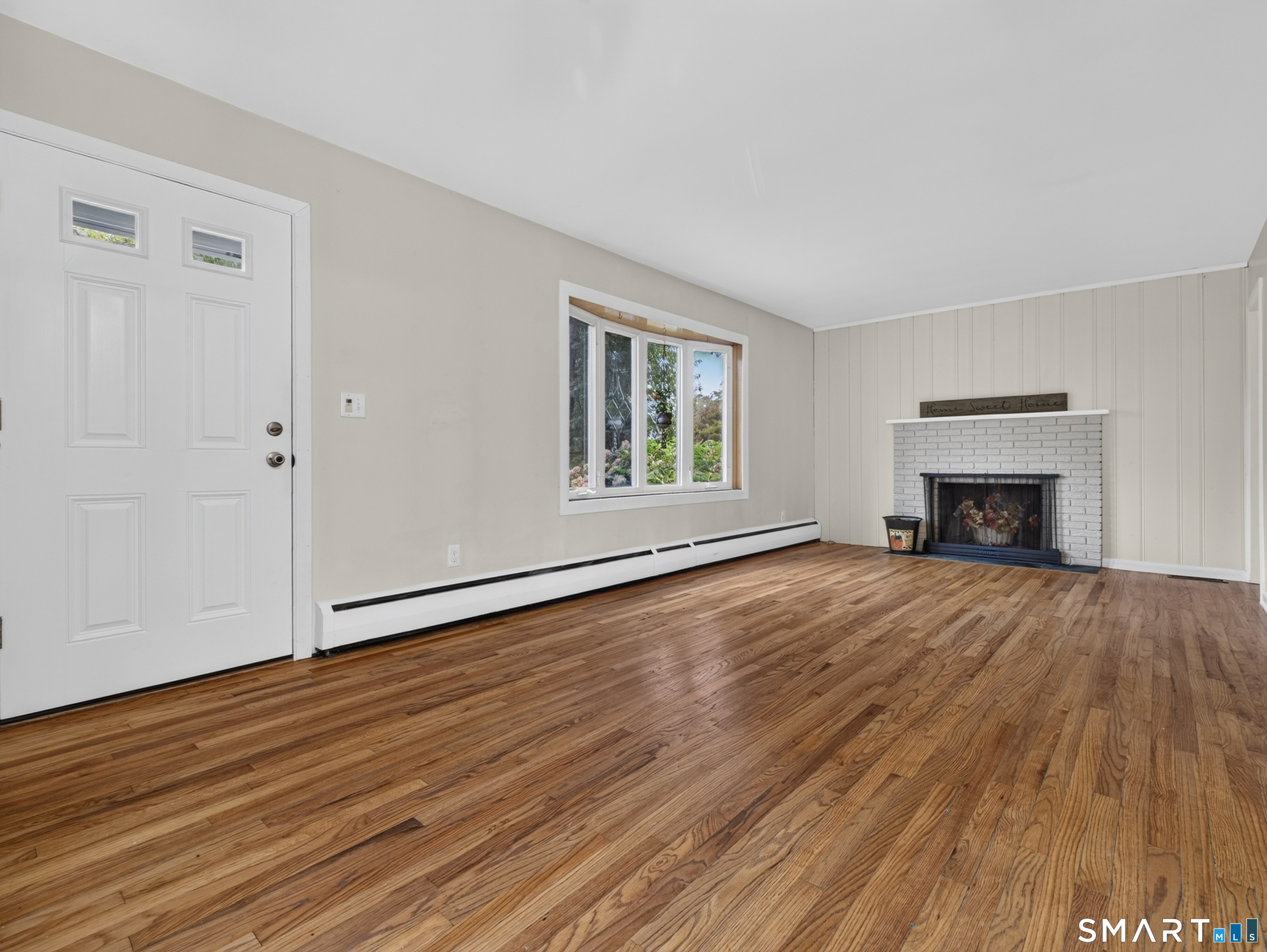 32 Bushy Hill Road Essex CT 06442