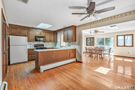 107 Broadway Trumbull CT 06611