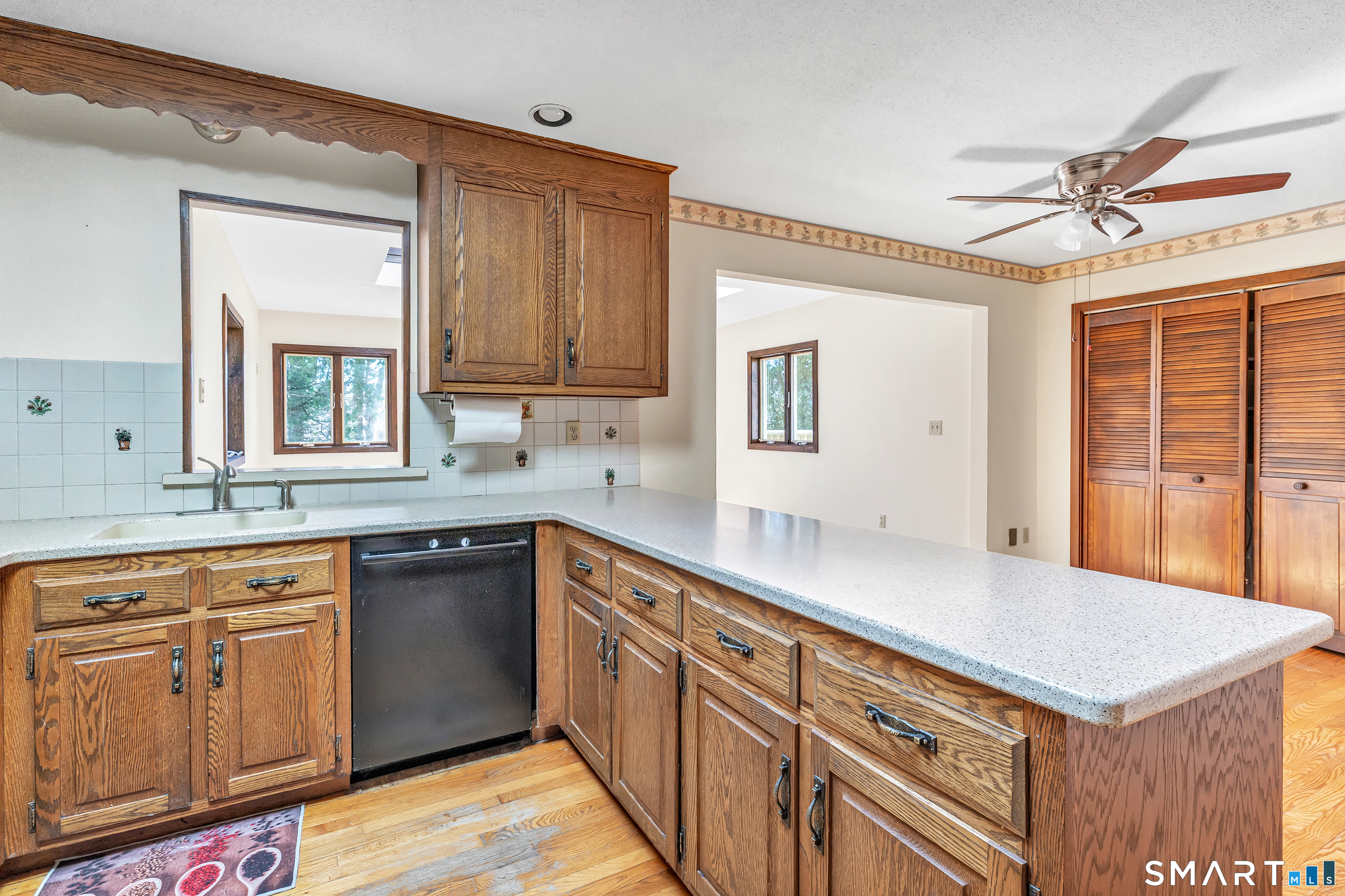 107 Broadway Trumbull CT 06611