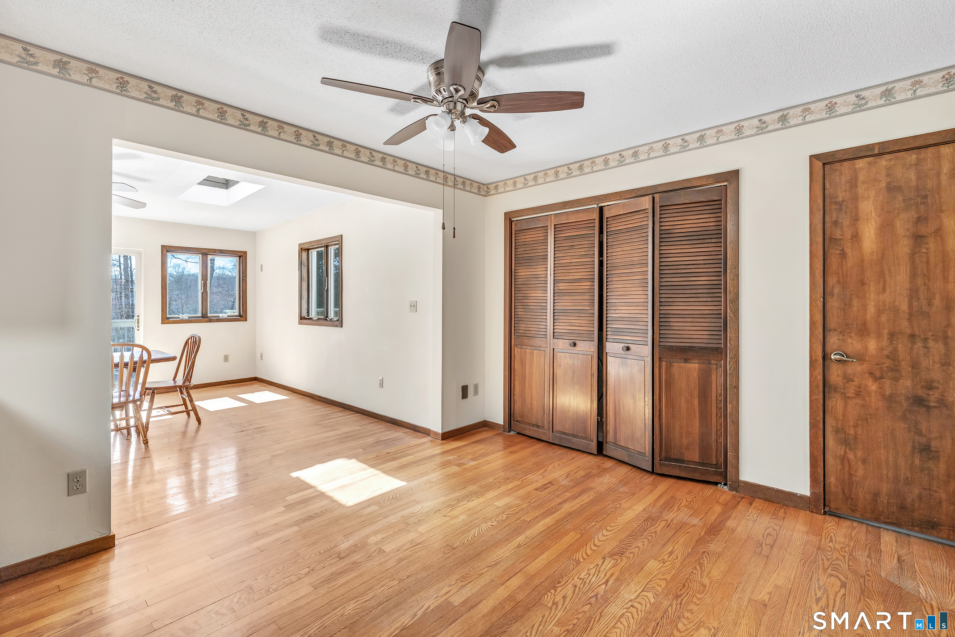 107 Broadway Trumbull CT 06611