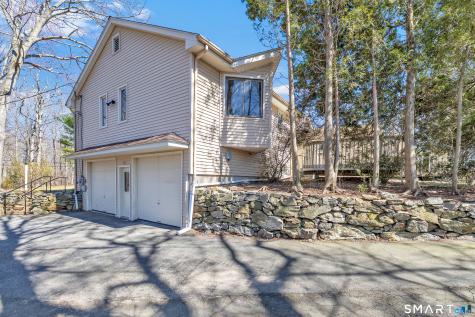 107 Broadway Trumbull CT 06611