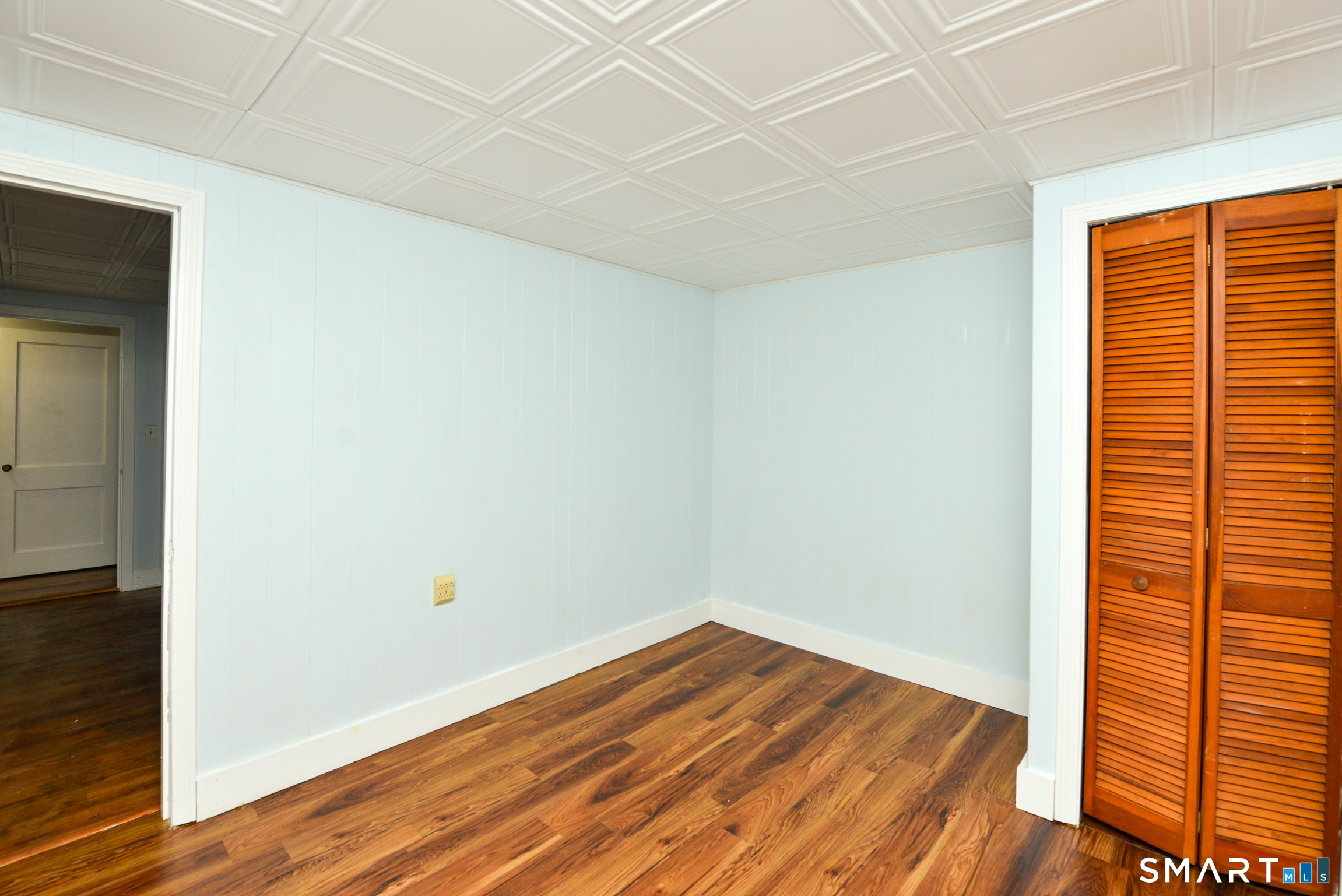 23 Chriswell Drive Simsbury CT 06070