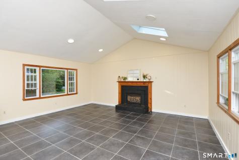 23 Chriswell Drive Simsbury CT 06070