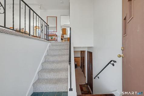 95 Hoyts Hill Bethel CT 06801