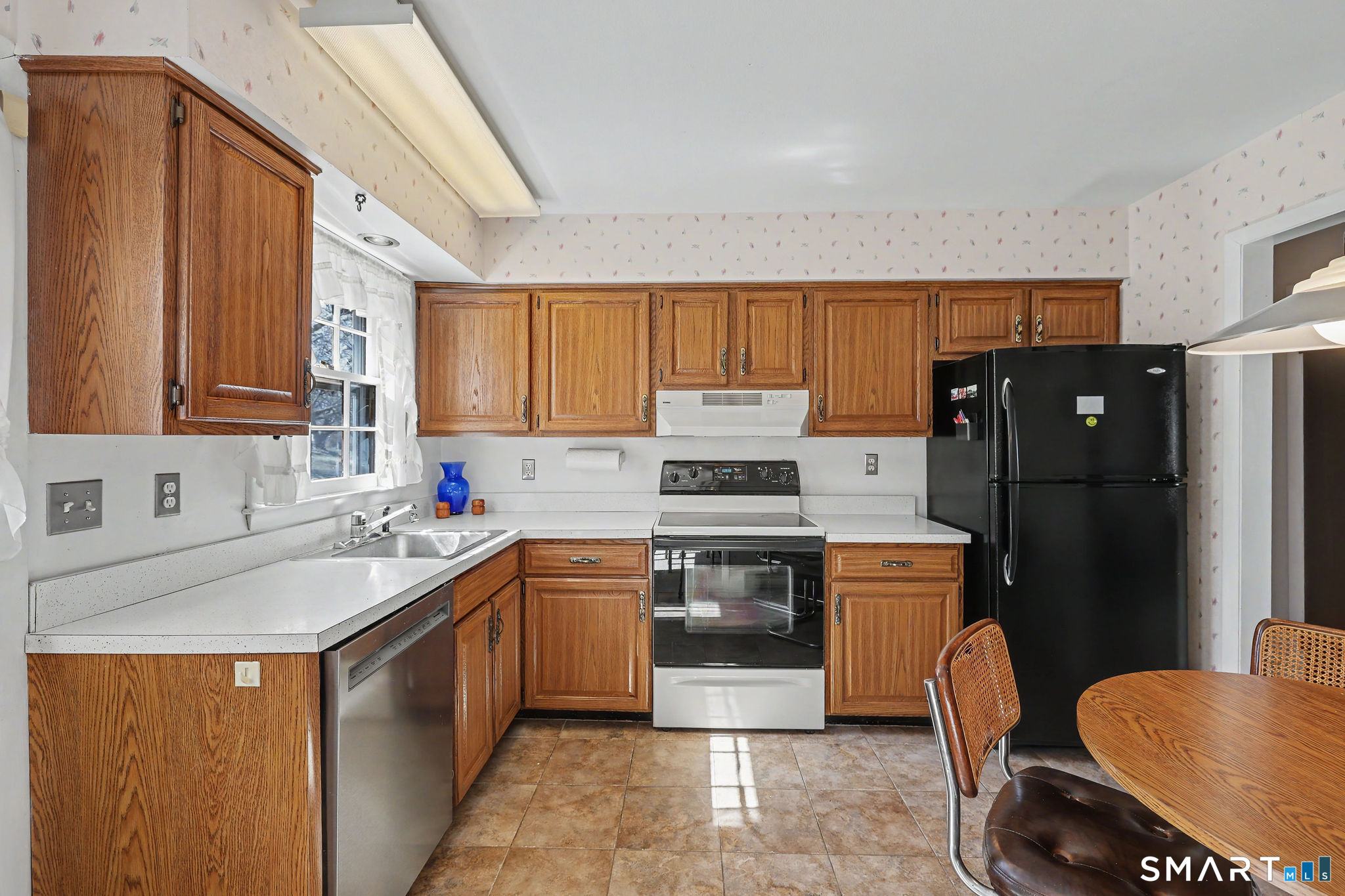 95 Hoyts Hill Bethel CT 06801