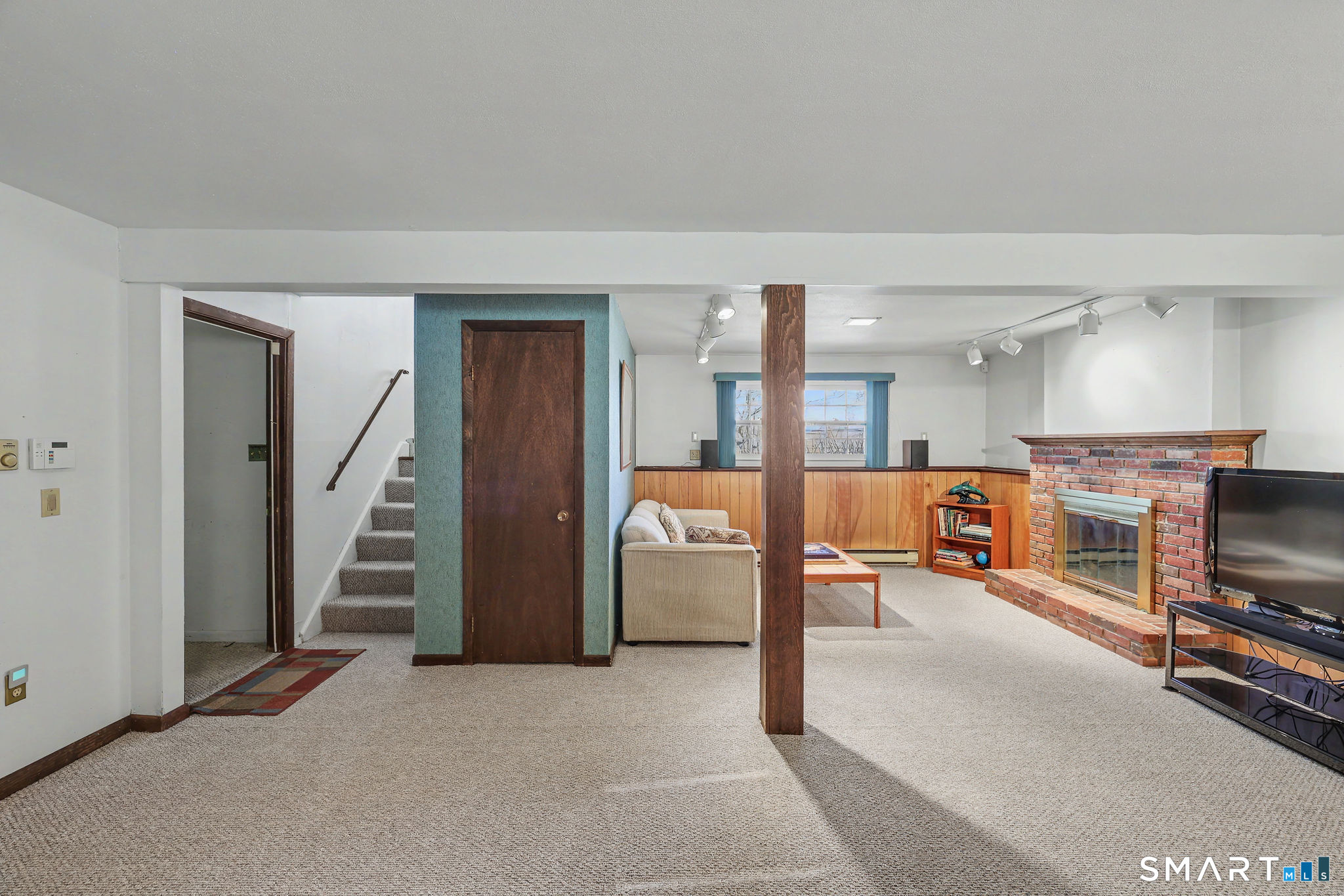 95 Hoyts Hill Bethel CT 06801