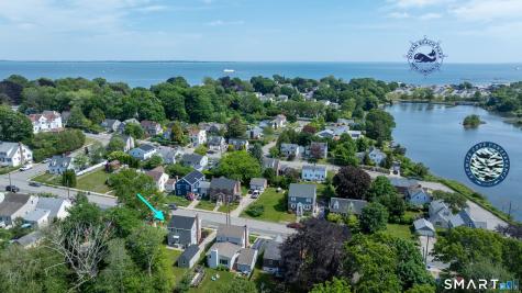 55 Woodlawn Road New London CT 06320