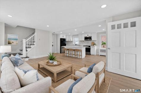 55 Woodlawn Road New London CT 06320