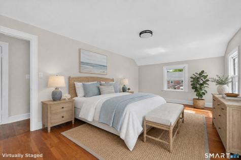 55 Woodlawn Road New London CT 06320
