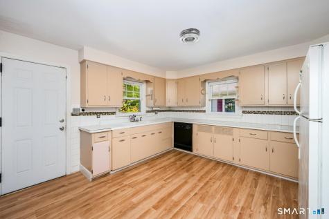 144 Mary Avenue Stratford CT 06614