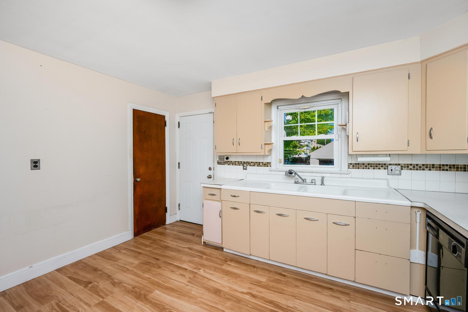 144 Mary Avenue Stratford CT 06614