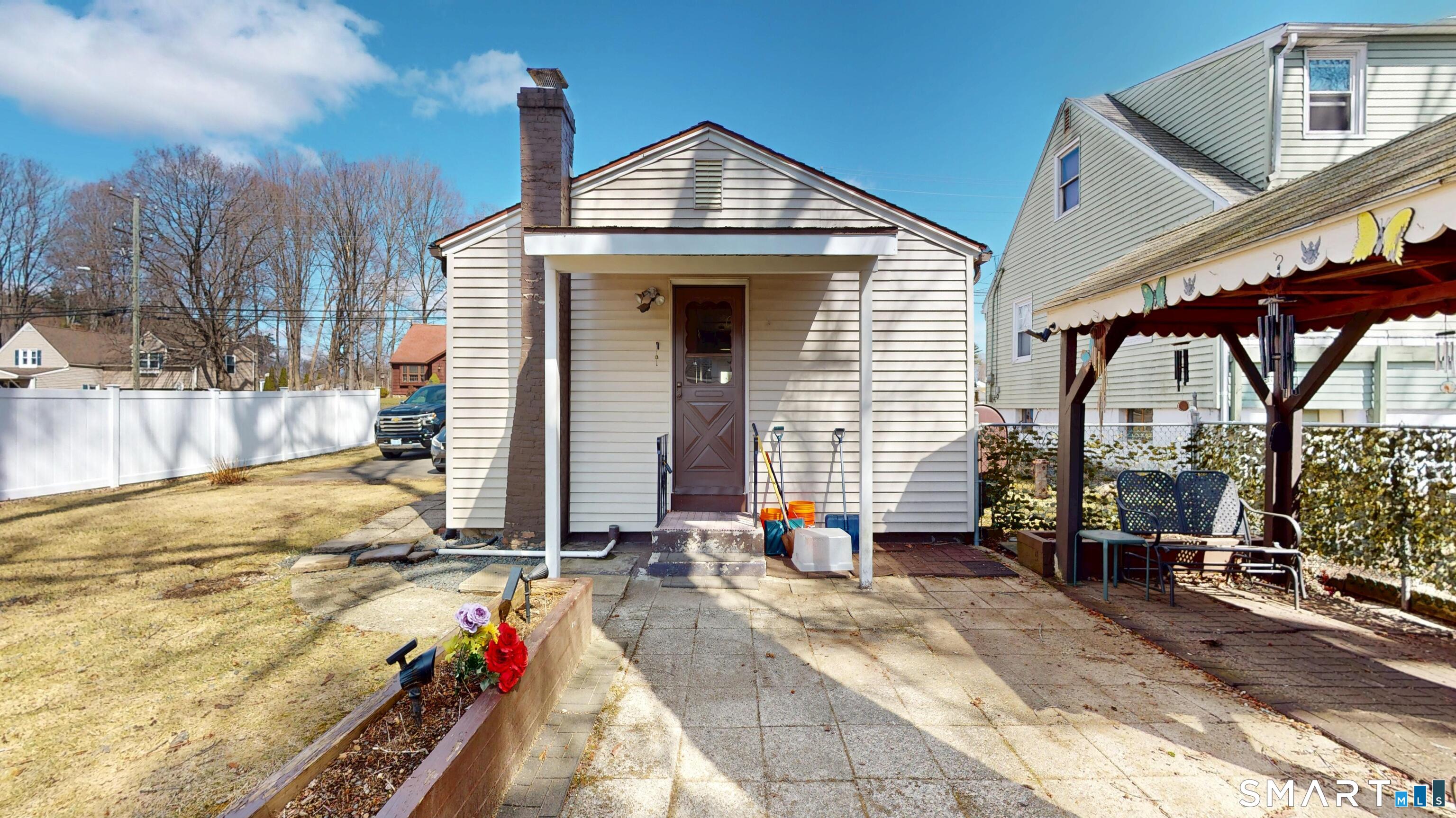 137 Brook Street Bristol CT 06010