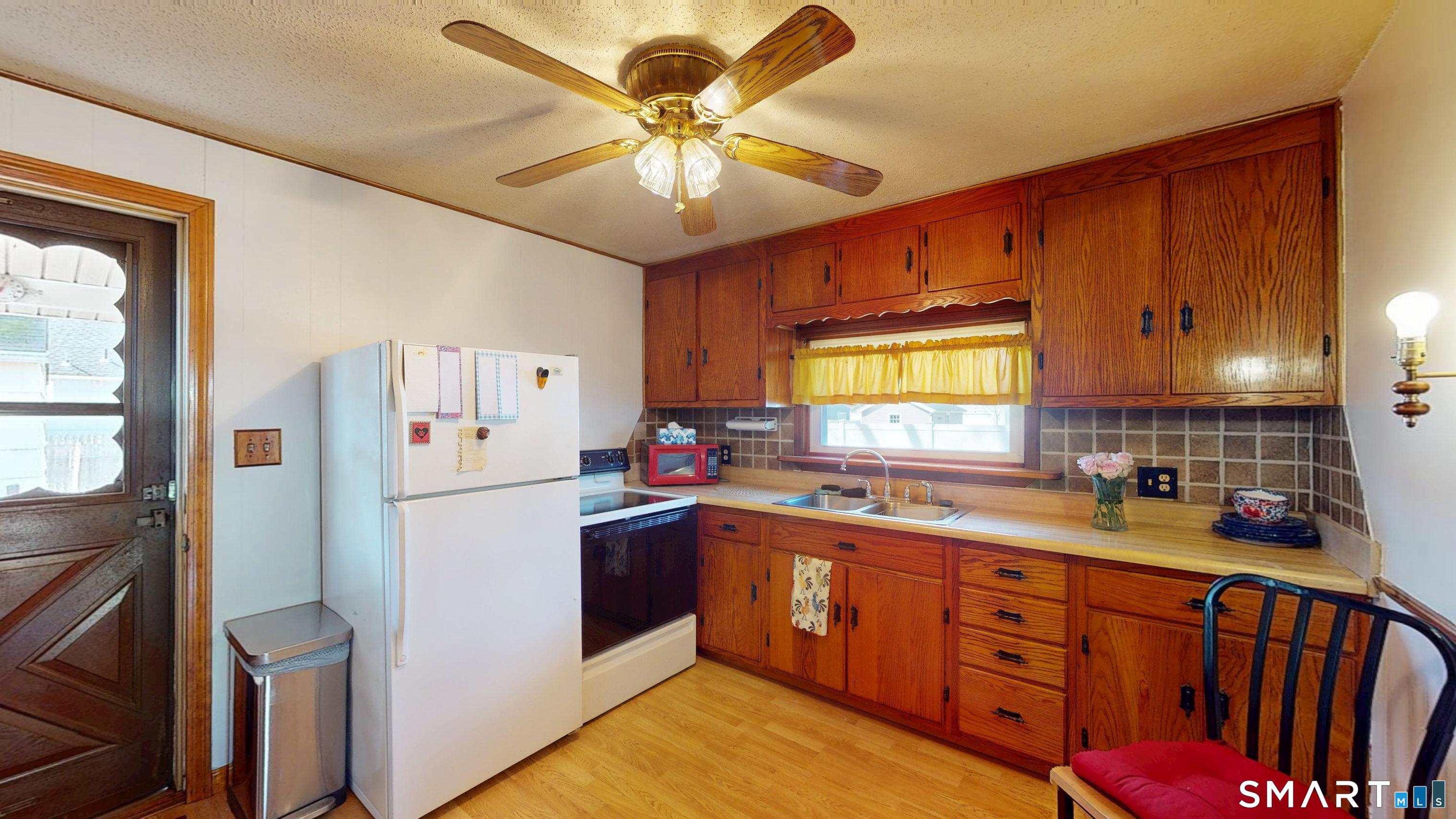 137 Brook Street Bristol CT 06010