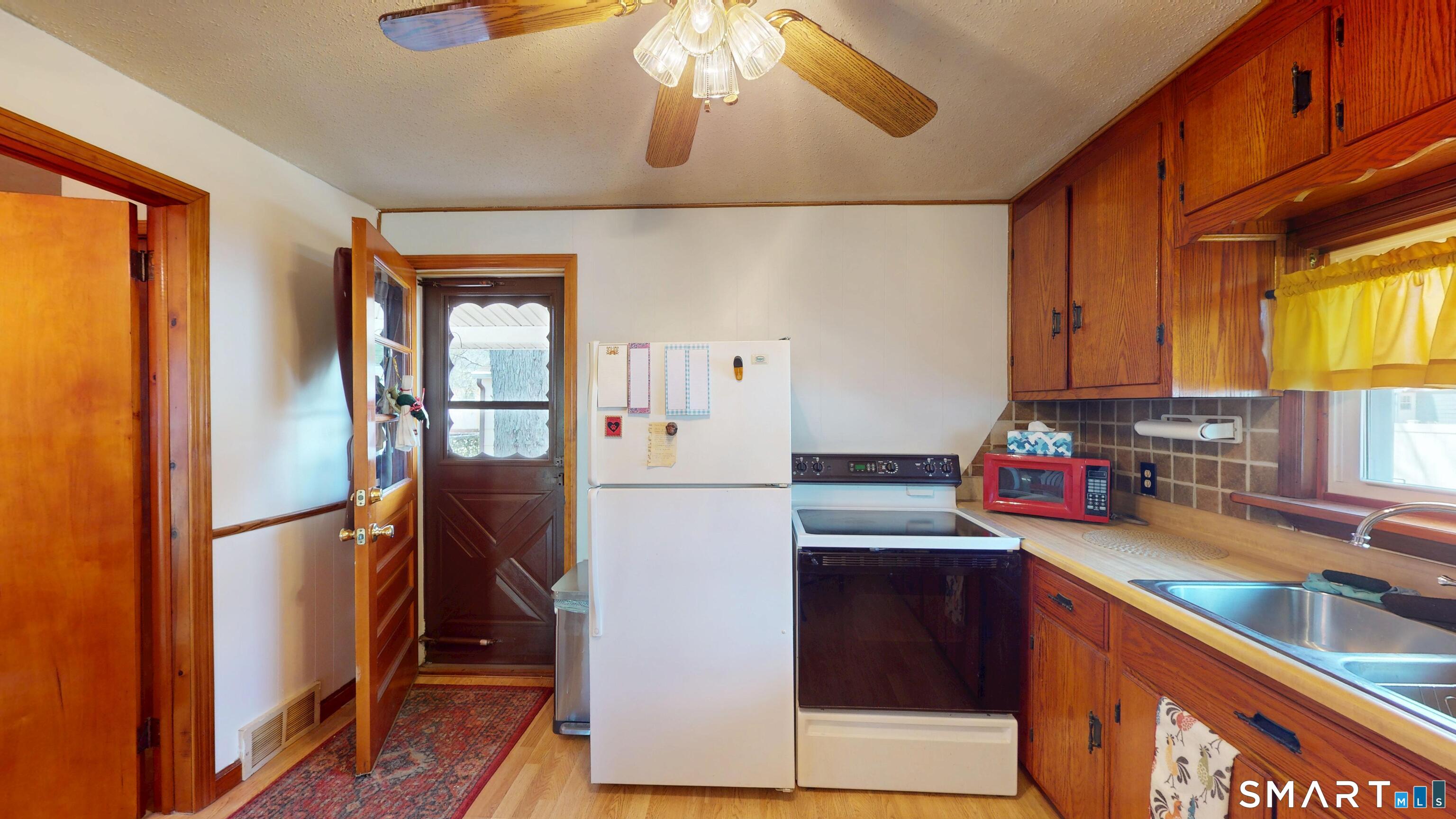 137 Brook Street Bristol CT 06010