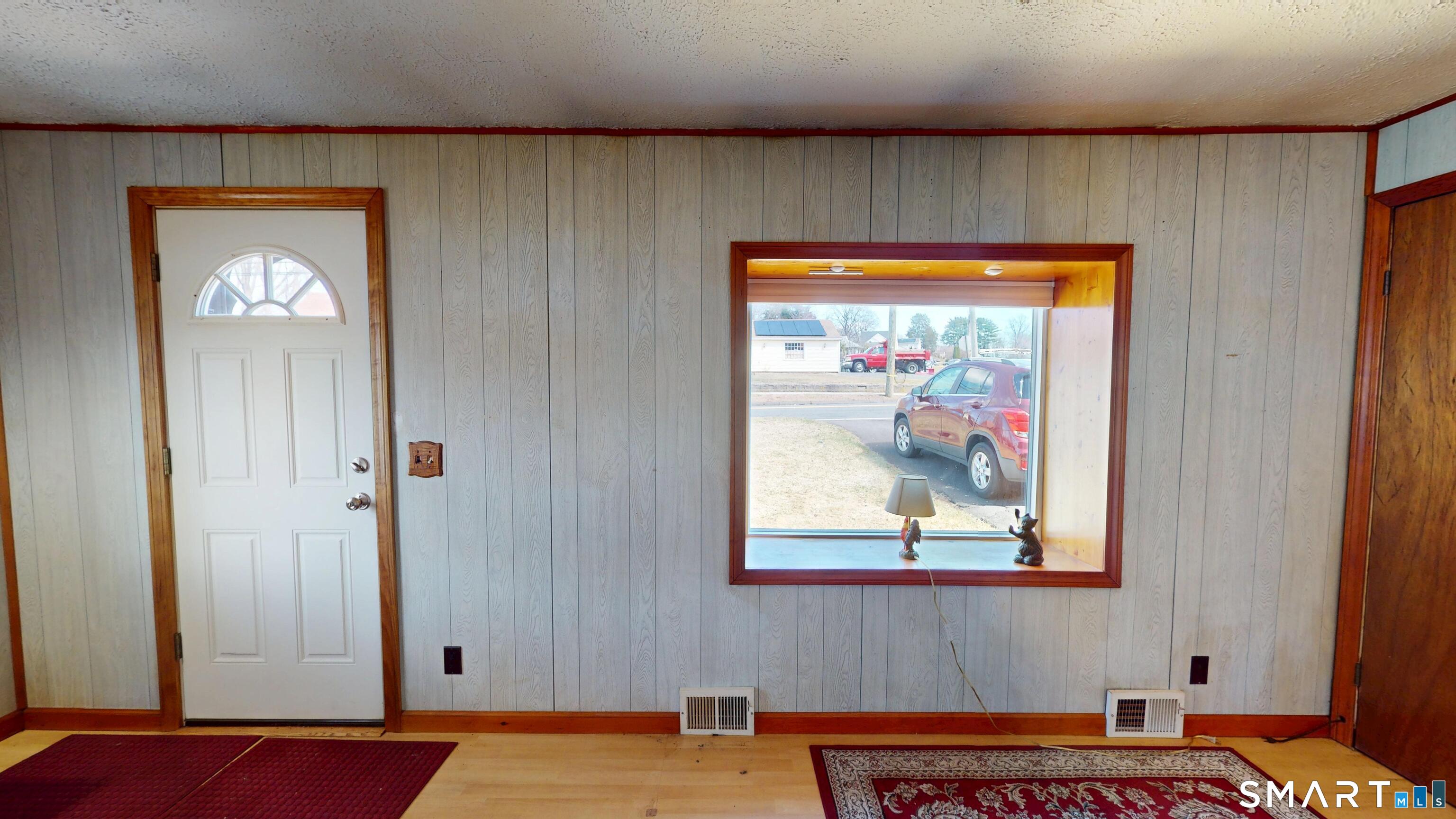 137 Brook Street Bristol CT 06010