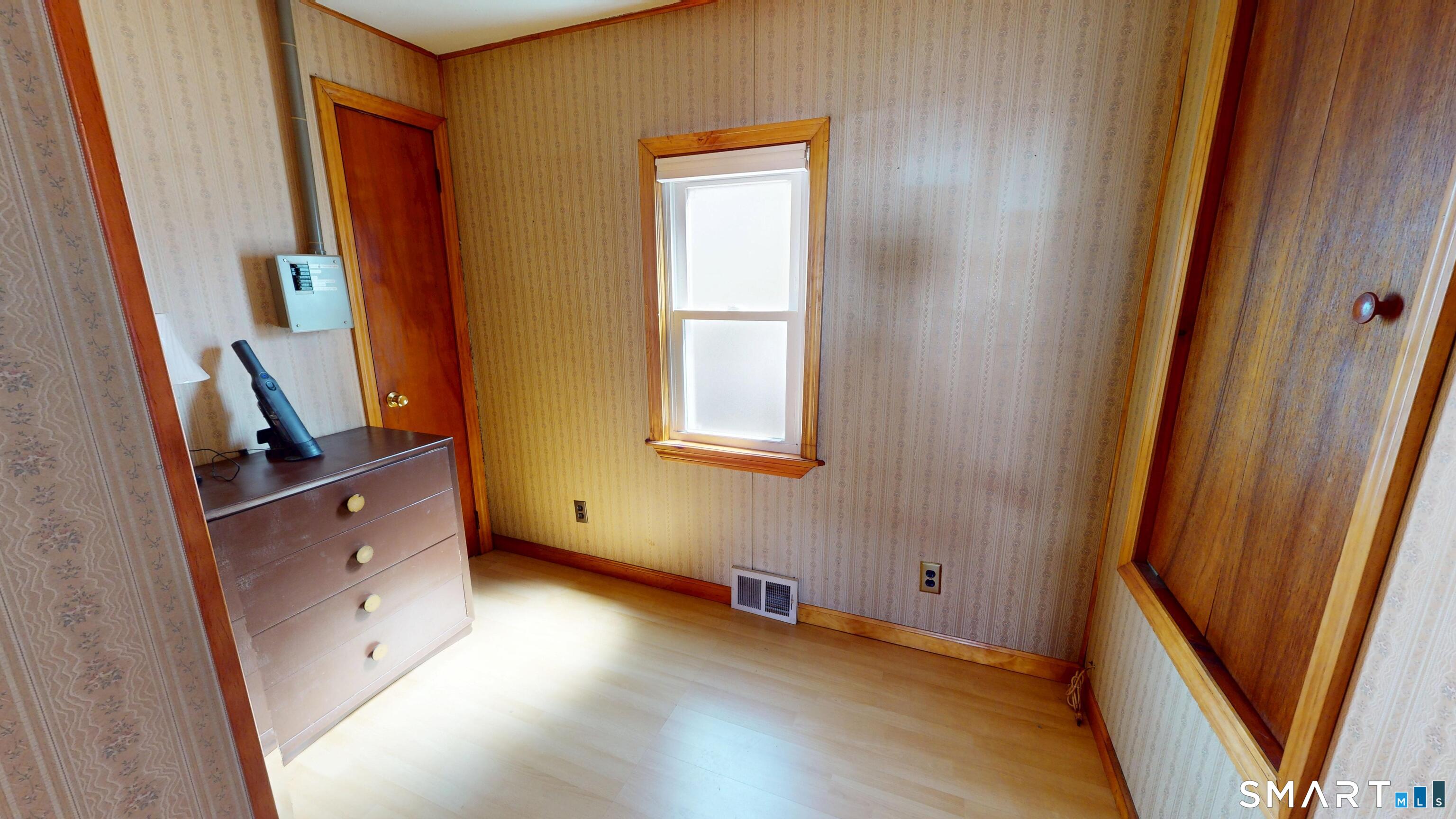 137 Brook Street Bristol CT 06010