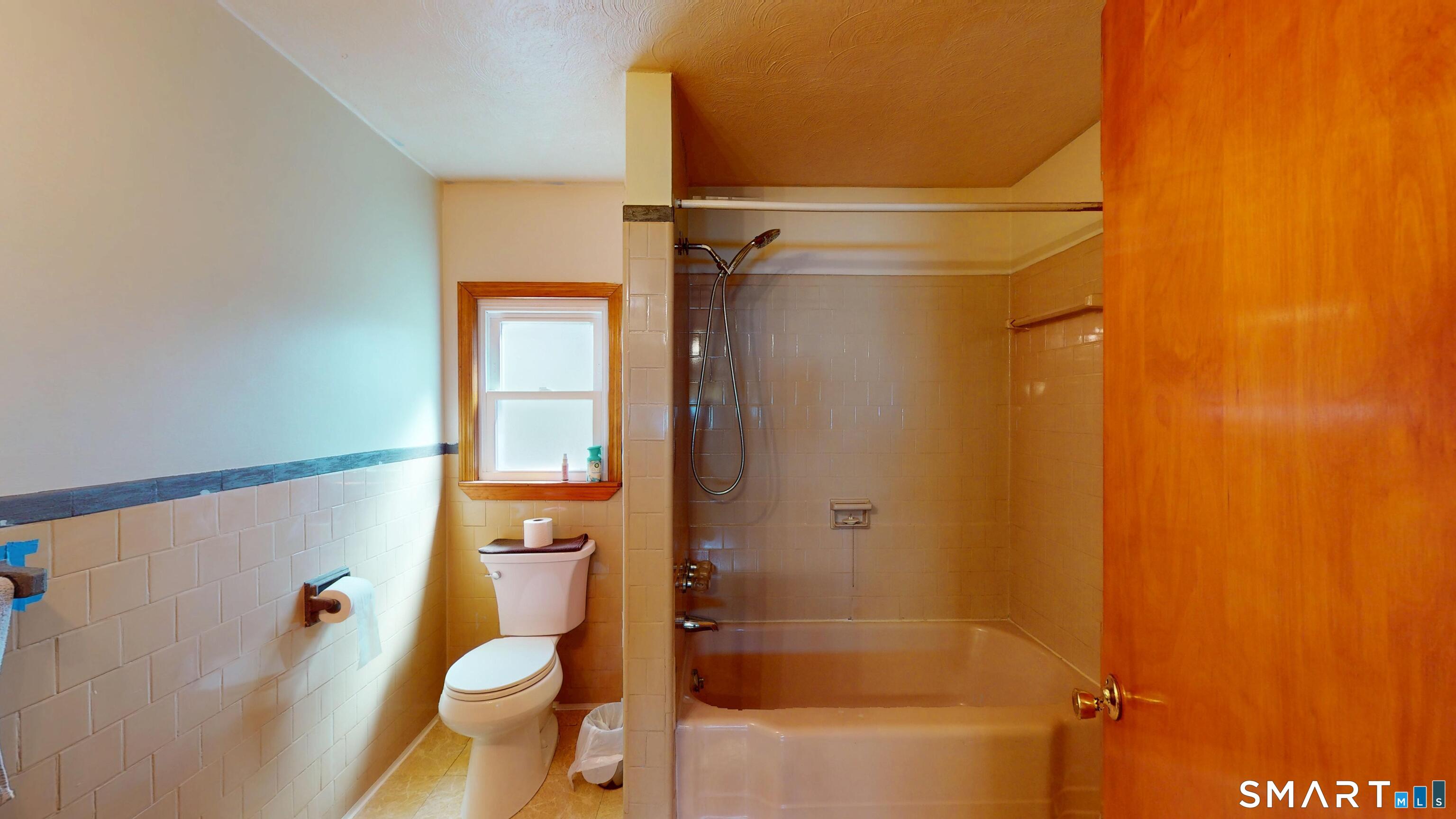 137 Brook Street Bristol CT 06010