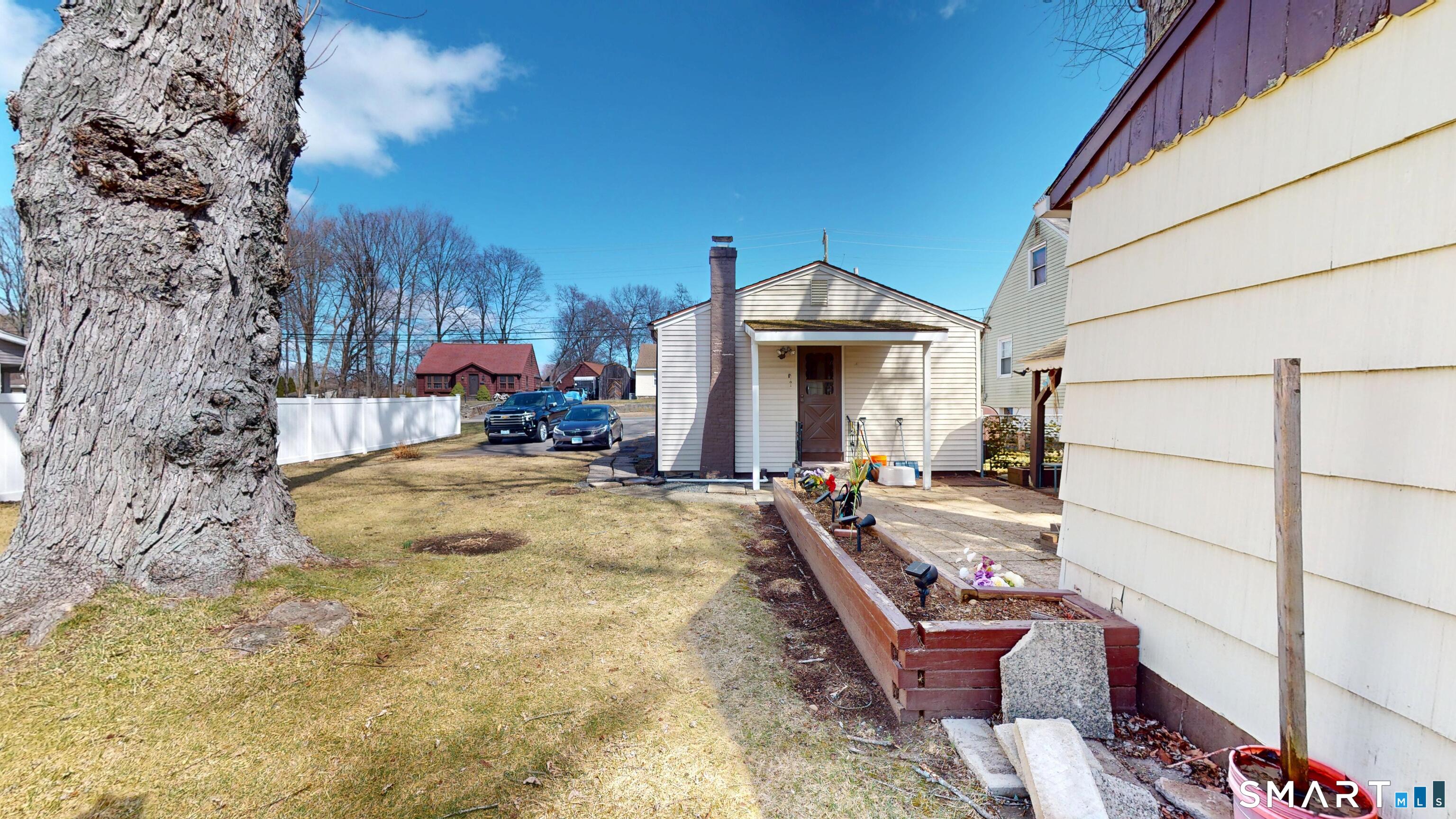 137 Brook Street Bristol CT 06010