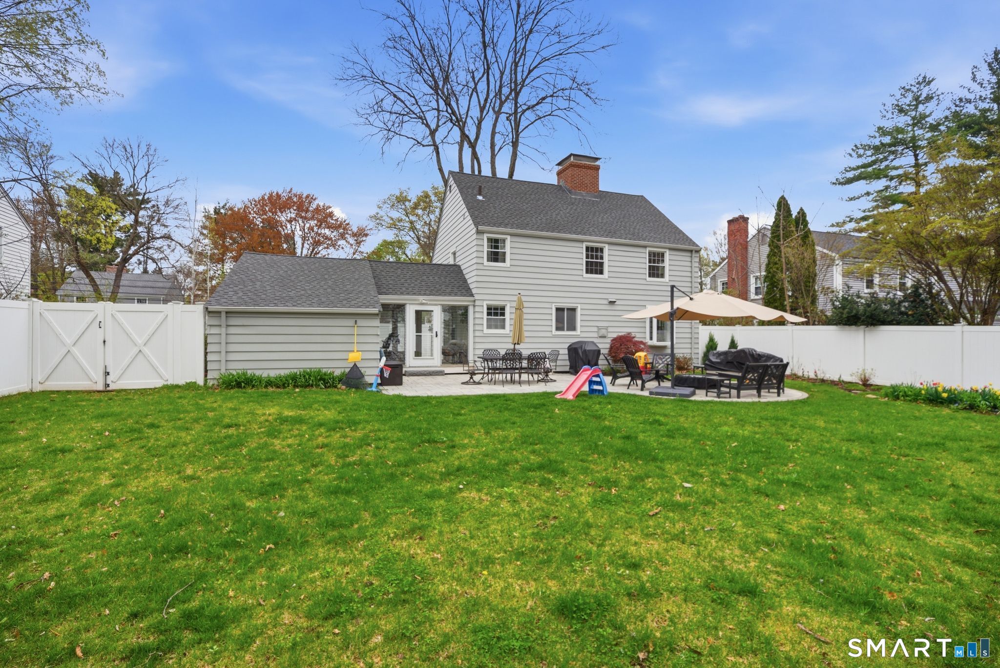 27 Fairfield Road West Hartford CT 06117
