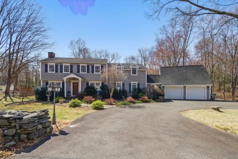 13 Riverford Road Brookfield CT 06804