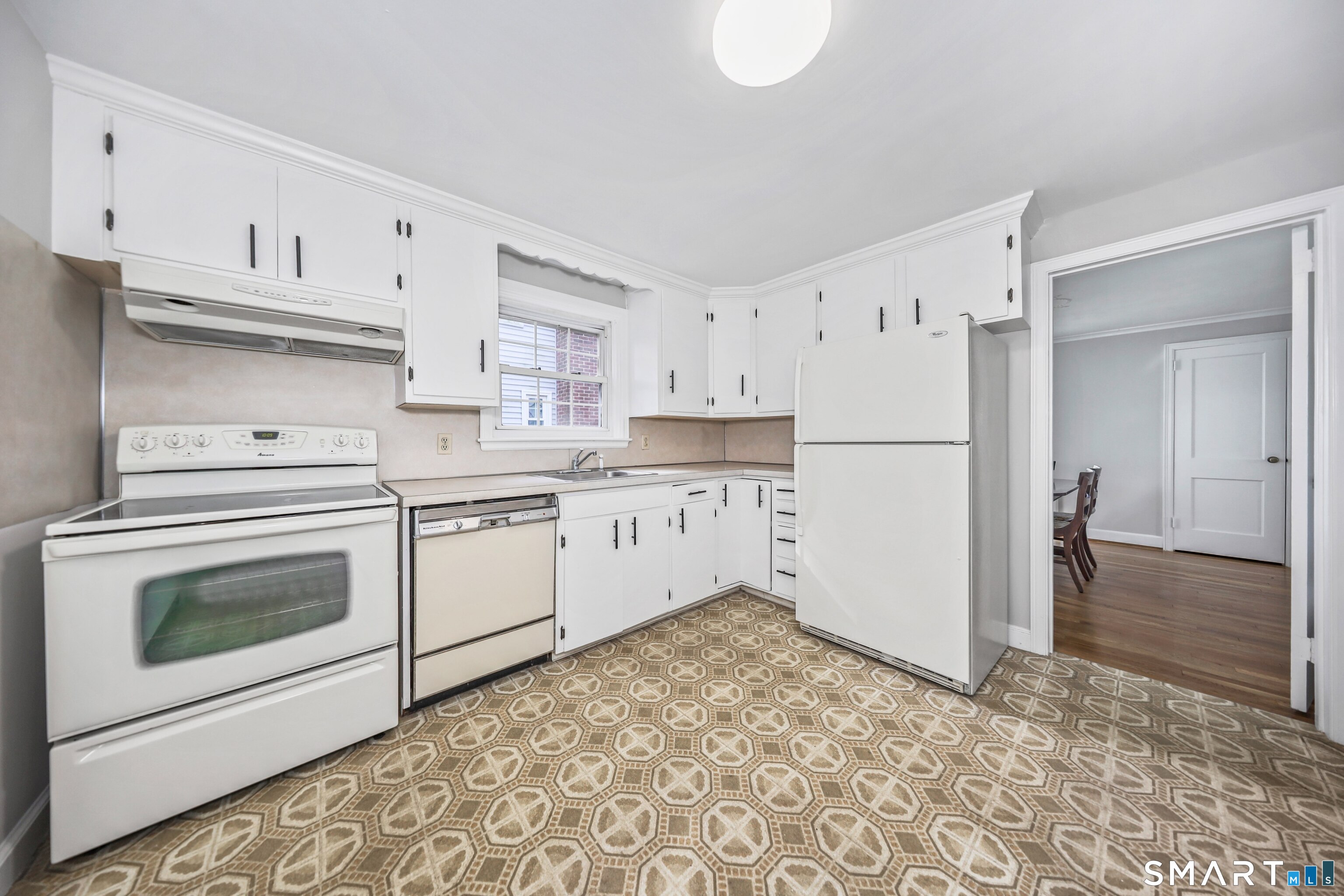 102 Brunswick Avenue West Hartford CT 06107