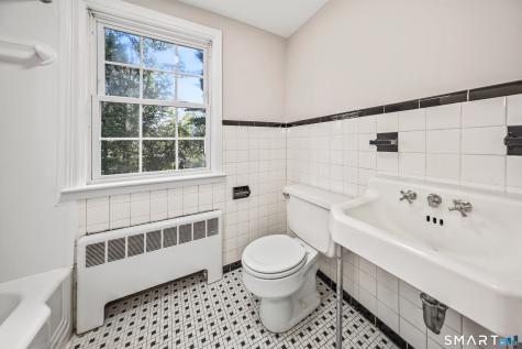 102 Brunswick Avenue West Hartford CT 06107