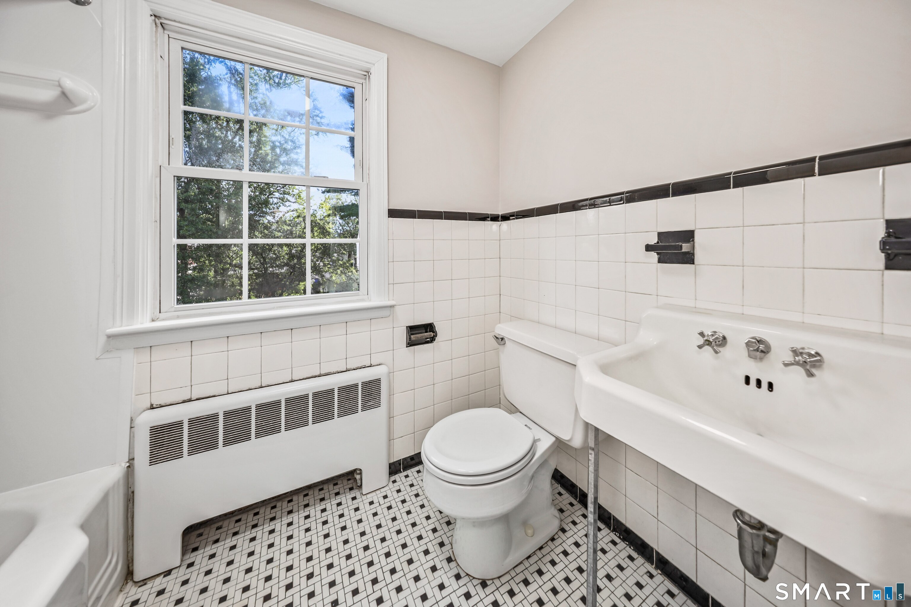 102 Brunswick Avenue West Hartford CT 06107