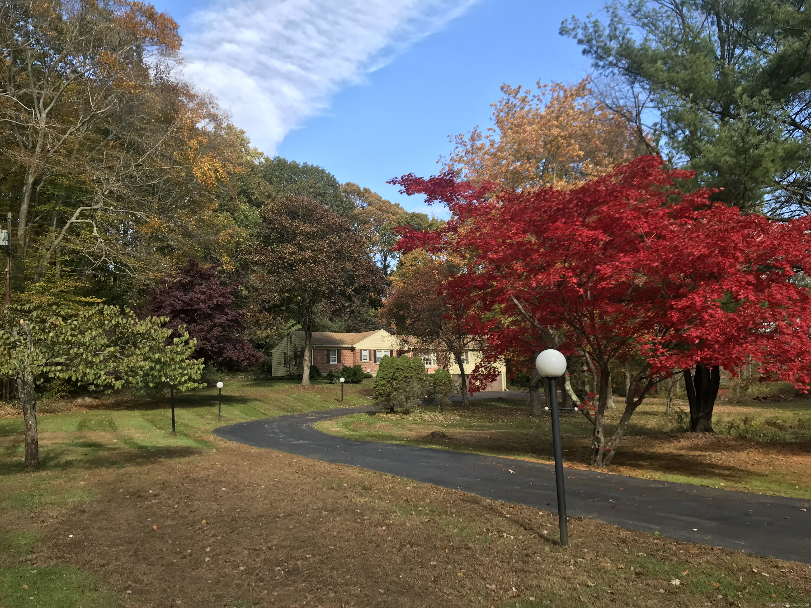 35 Burnt Swamp Road Woodbridge CT 06525