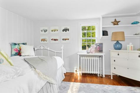 561 Middlesex Road Darien CT 06820