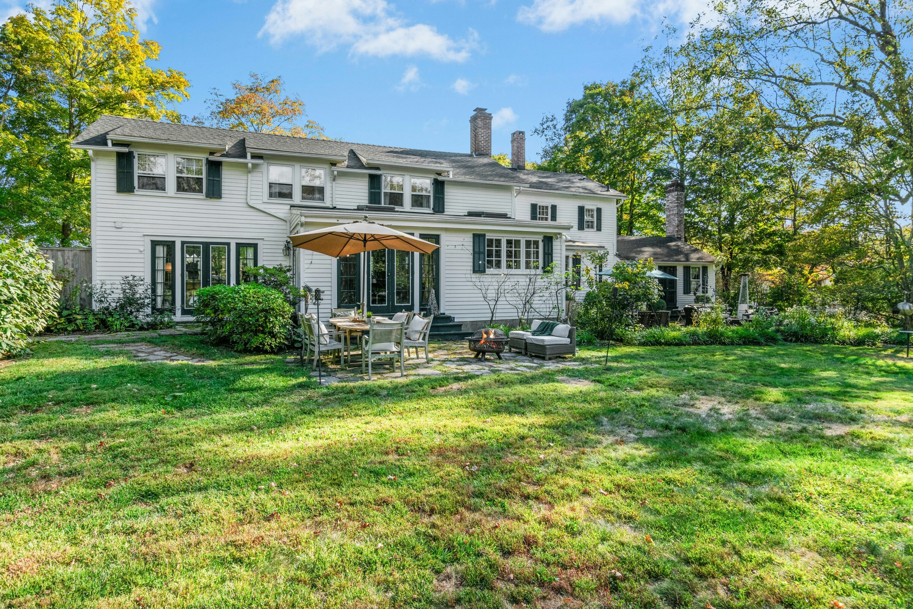 561 Middlesex Road Darien CT 06820