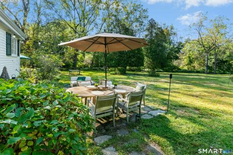 561 Middlesex Road Darien CT 06820