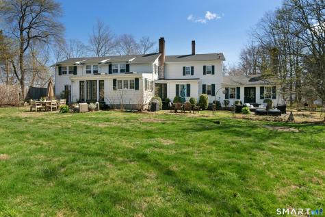 561 Middlesex Road Darien CT 06820