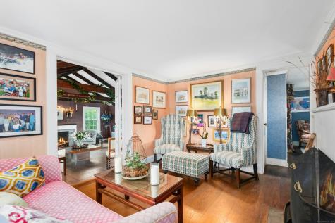 561 Middlesex Road Darien CT 06820