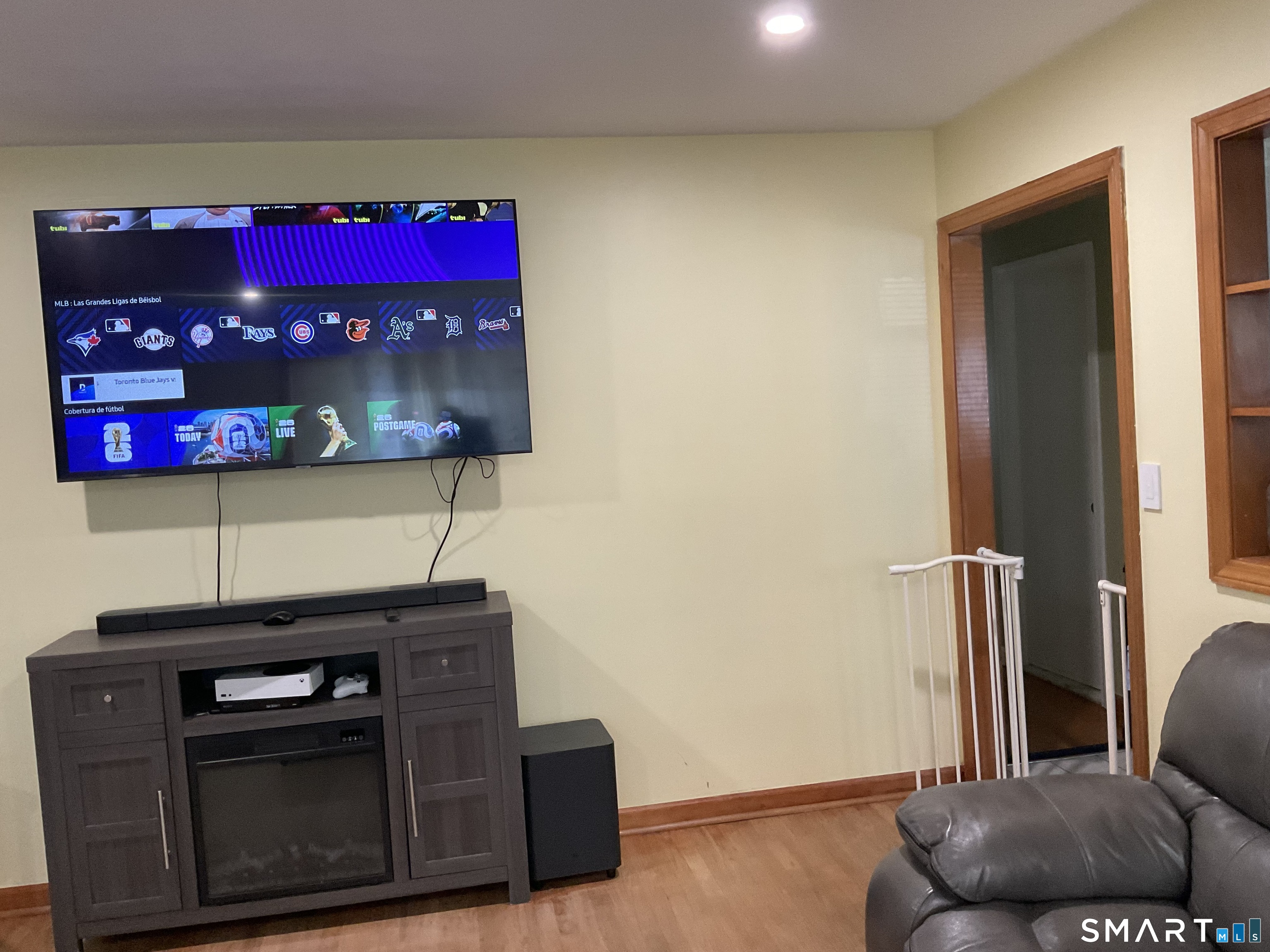 61 Rockview Road East Haven CT 06512