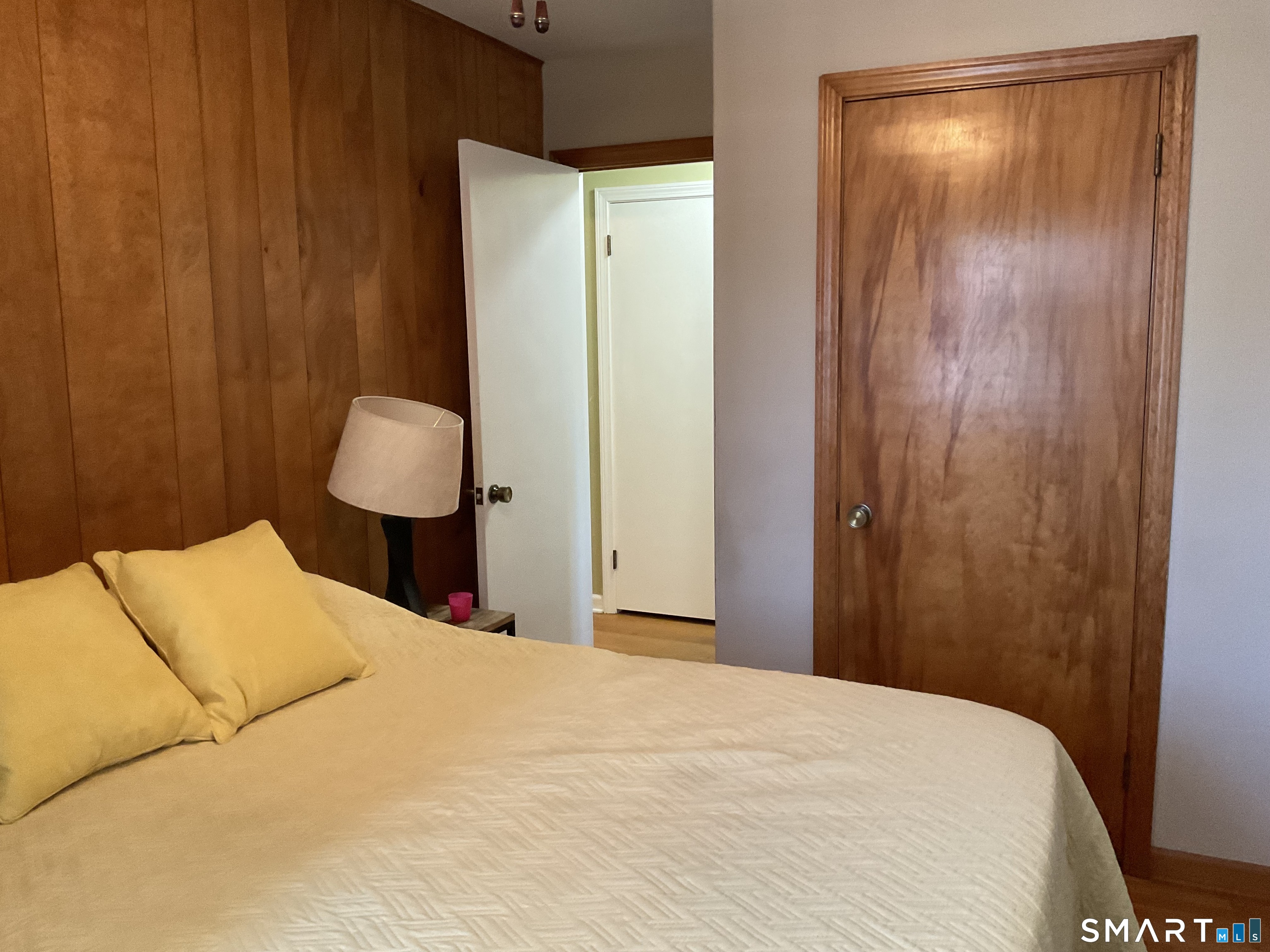 61 Rockview Road East Haven CT 06512