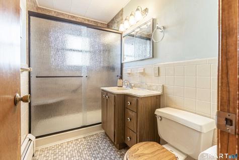 16 Philip Road Manchester CT 06040