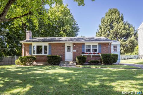 16 Philip Road Manchester CT 06040