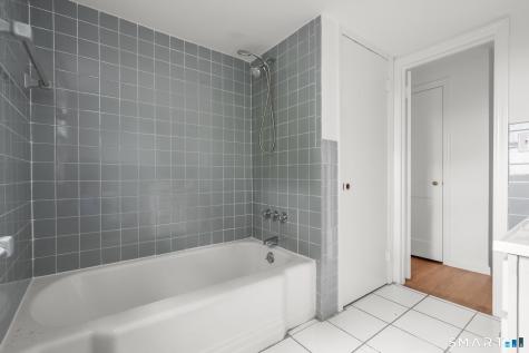 115 Bellevue Avenue West Haven CT 06516