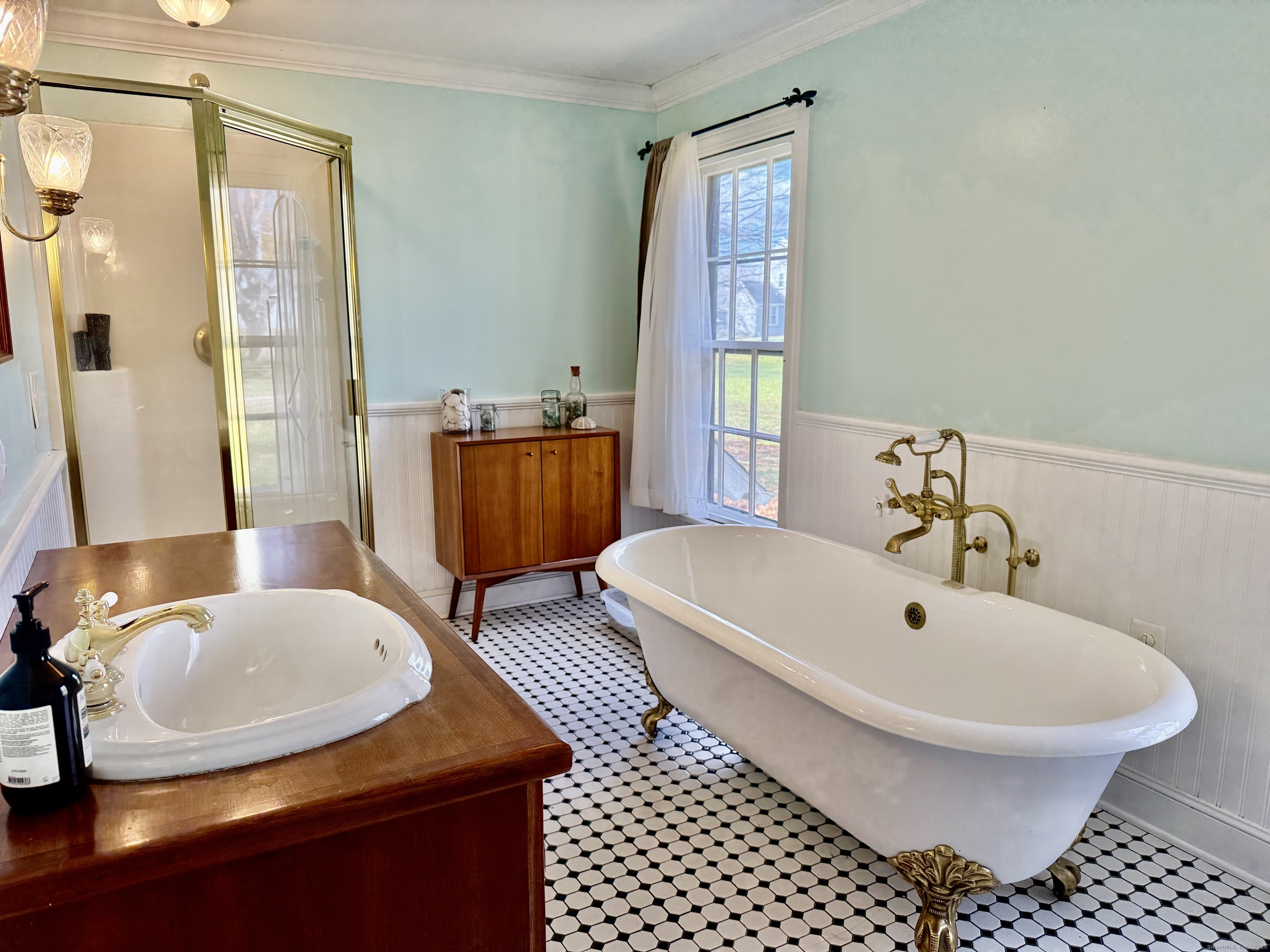 927 Trumbull Highway Lebanon CT 06249